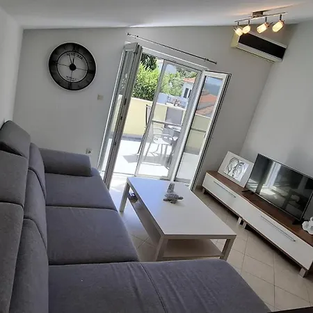 Apartment Brnada *